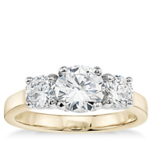 Classic Three-Stone Diamond Engagement Ring in 18k Yellow Gold