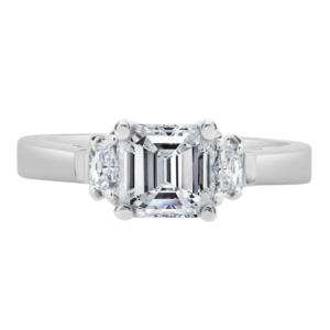 Platinum Diamond Three-Stone Setting